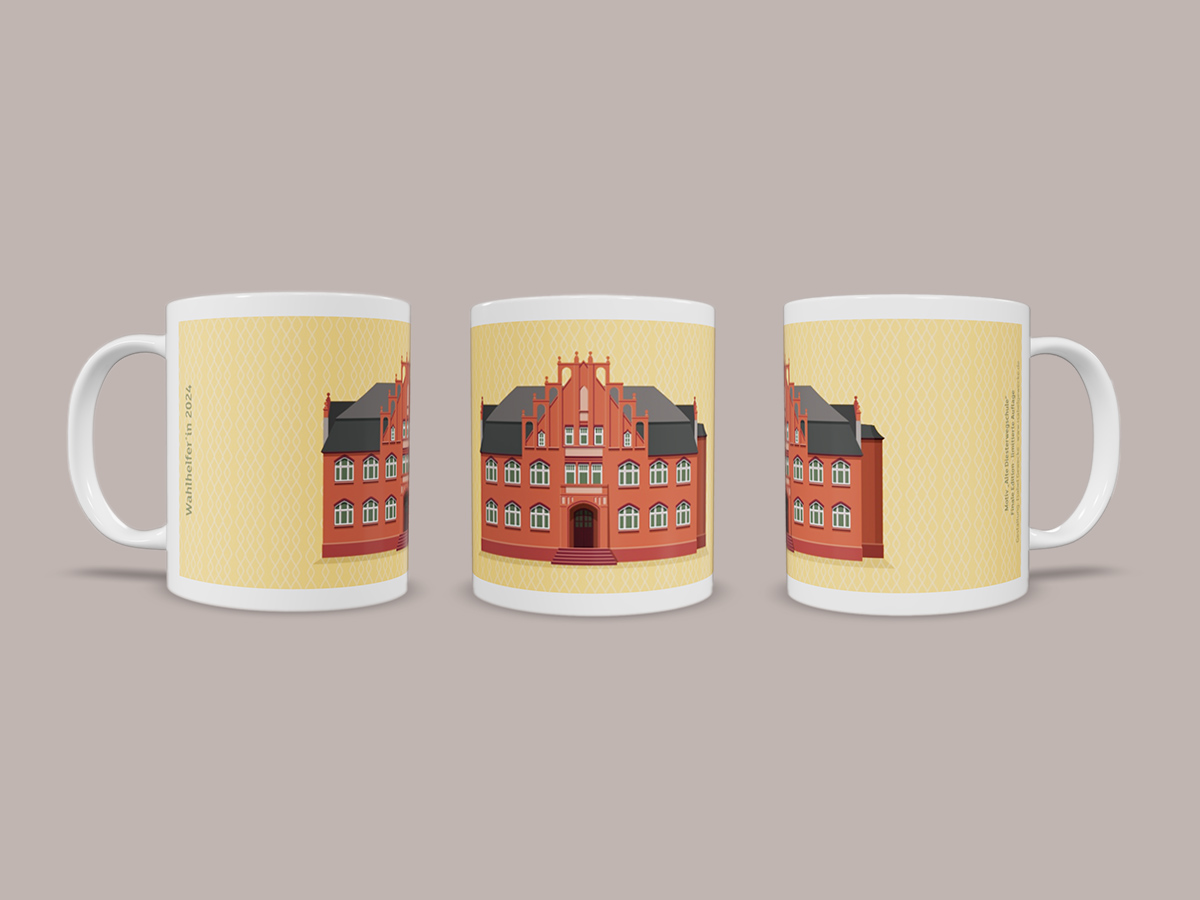 falkensee-tasse-illustration-schule-isabel-gewecke Drei Ansichten einer Tasse mit Architektur-Illustration einer alten Schule in Falkensee – Gestaltung von Isabel Gewecke.