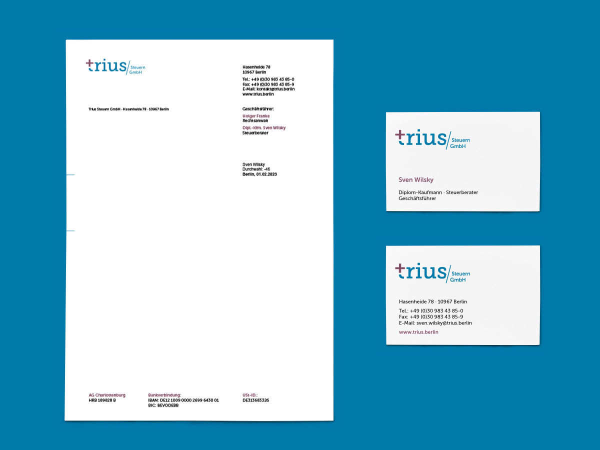 Briefbogen und Visitenkarten im Corporate Design der trius Steuern GmbH mit Logo und Kontaktdaten – Design: Isabel Gewecke.